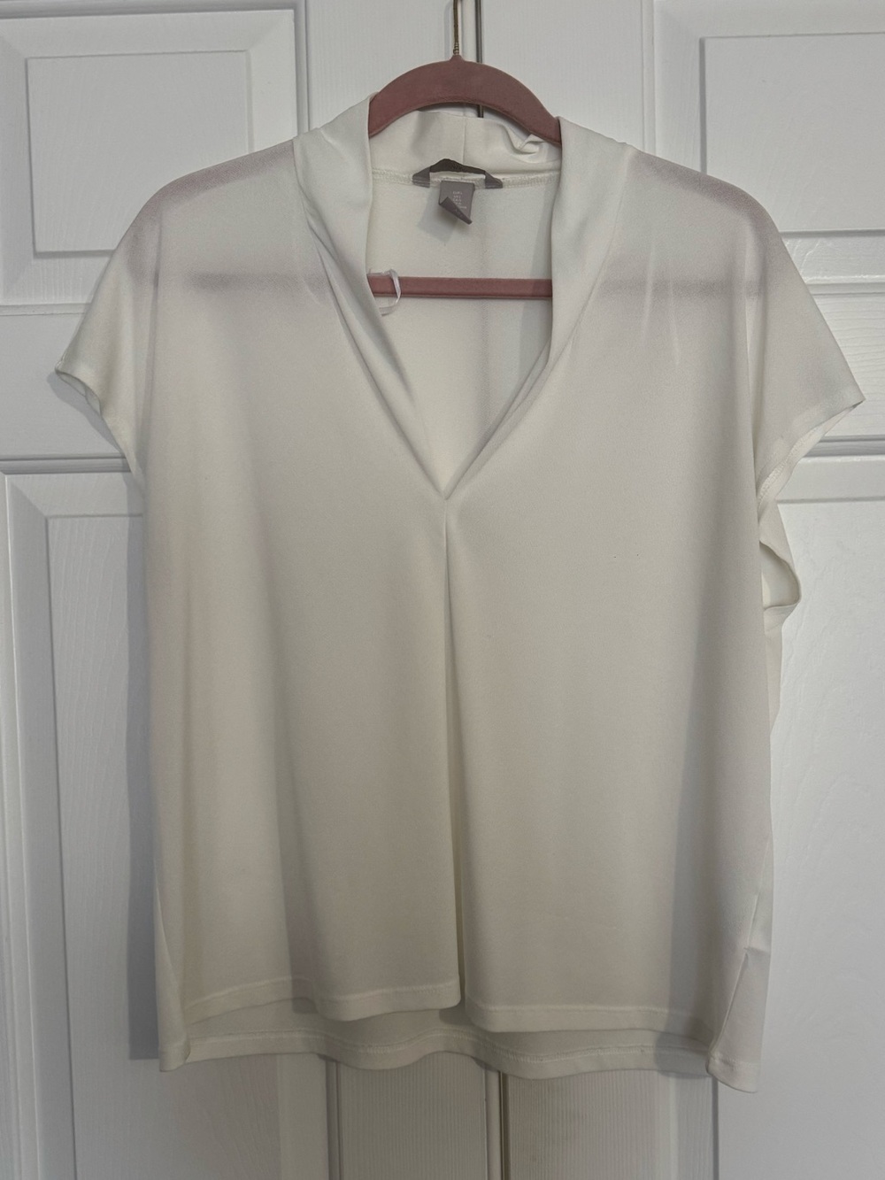 H&M Cream V-Neck Short Sleeve Blouse